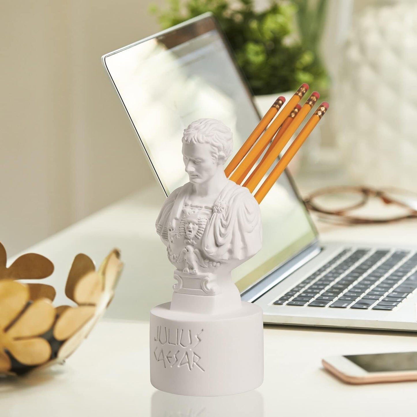 Resin Julius Caesar Statues Pen Holder